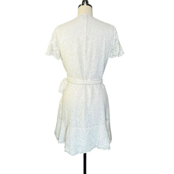 Tanya Taylor White Bianka Silk Floral Mini Wrap Dress | 6 - Picture 4 of 9